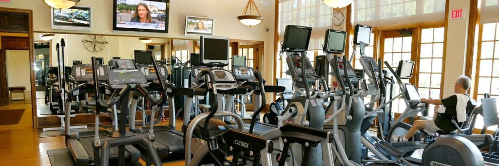 Country club Commercial Cleaning and Janitorial Services Seattle Metro Area