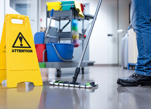 Maintain a Healthy Workplace With Professional Janitorial Services