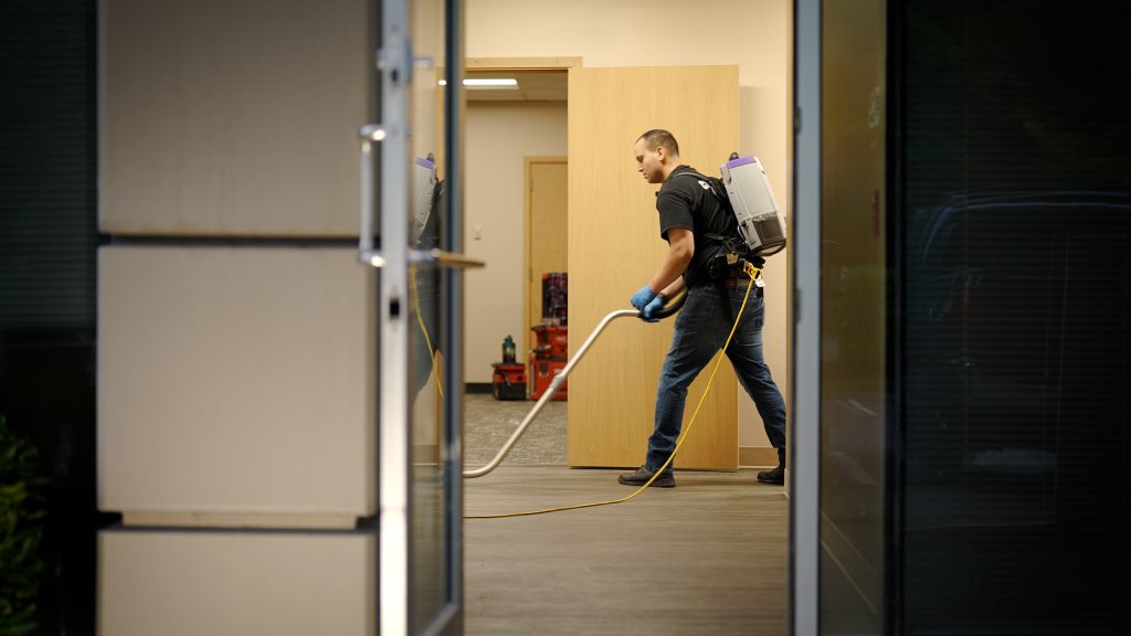 The Ultimate Guide to Choosing the Right Office Janitorial Service The Ultimate Guide to Choosing the Right Office Janitorial Service