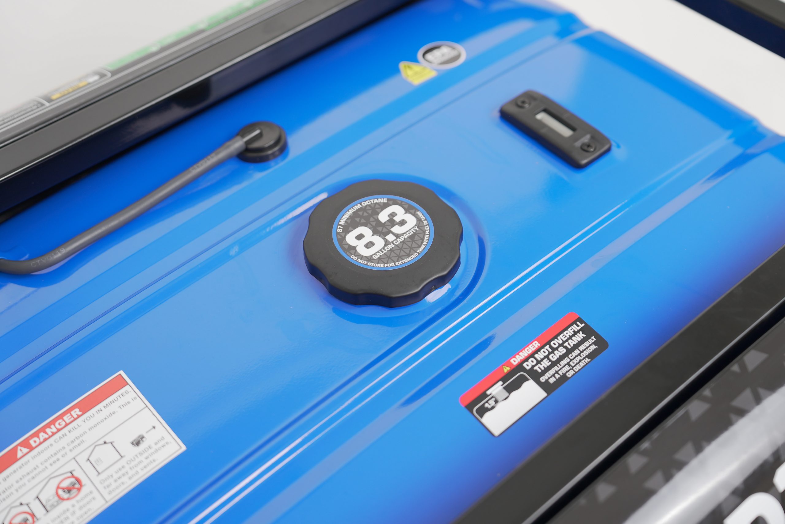  DuroMax XP13000HXP Dual-Fuel Portable Generator  