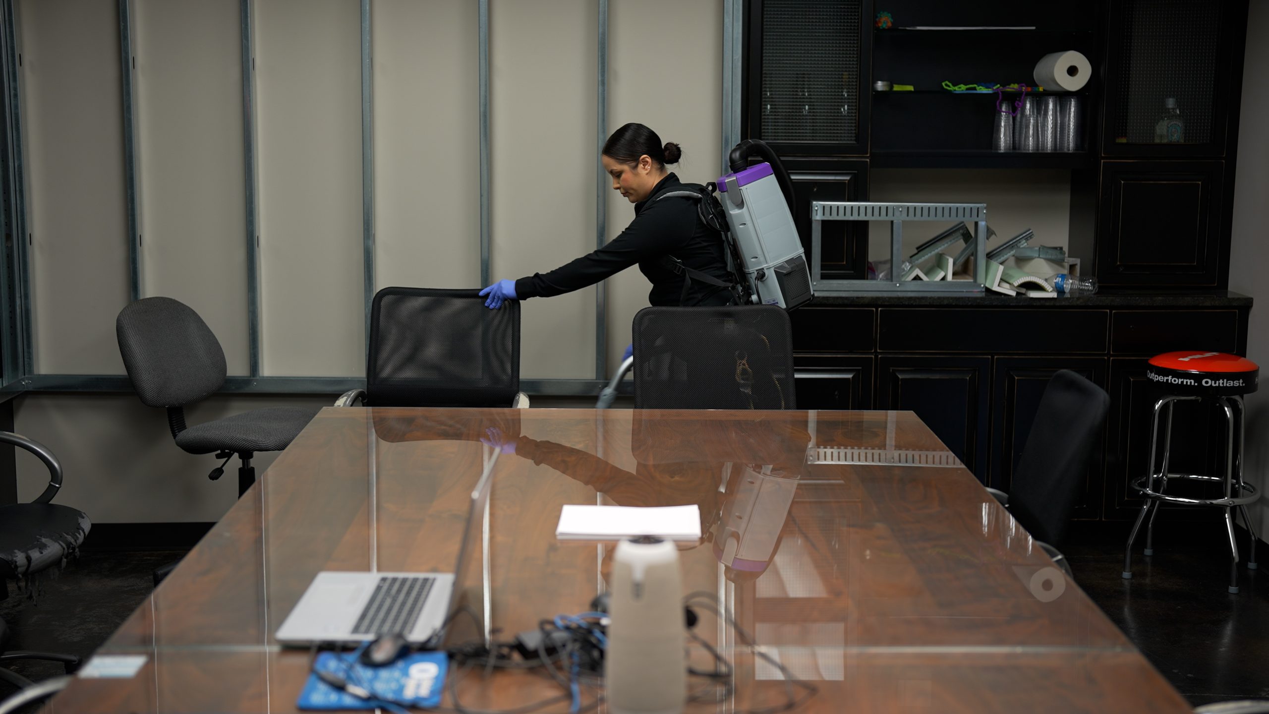 How to Choose an Office Cleaning Company in Tacoma–Fife, WA