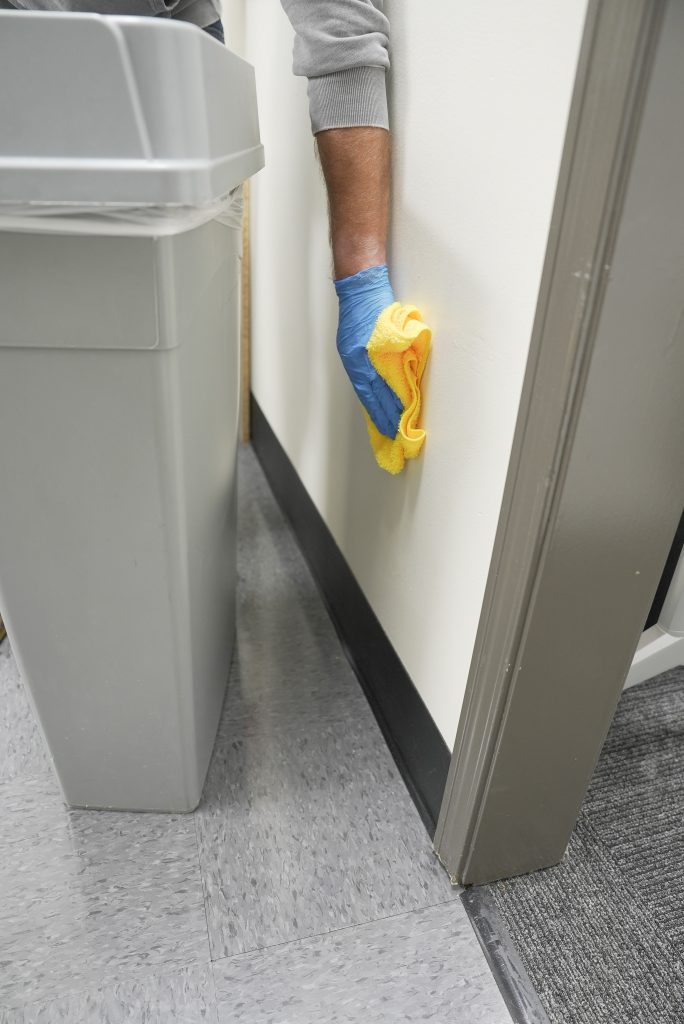 dental office cleaning 